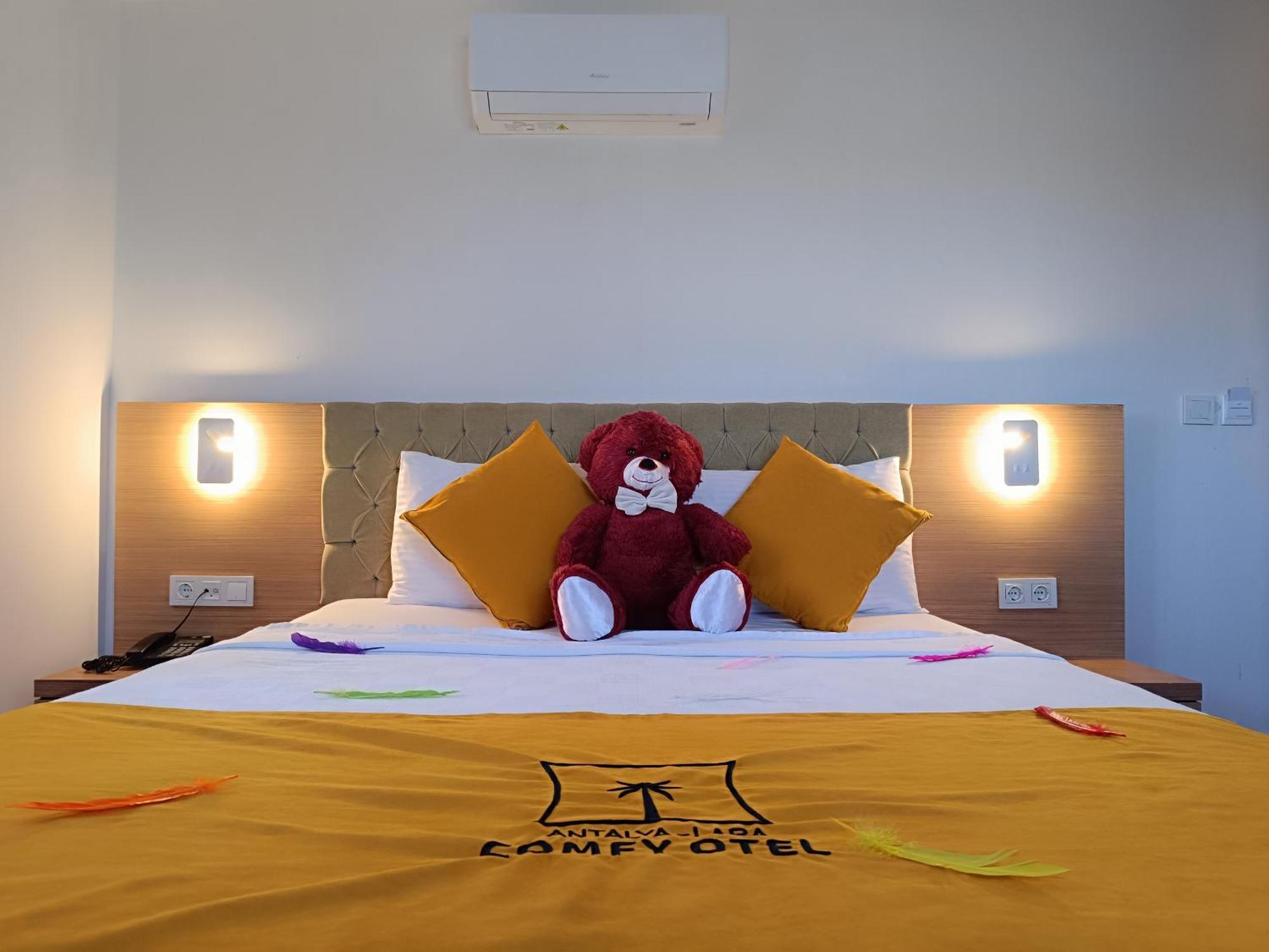 Comfy Otel Antalya Lara Buitenkant foto